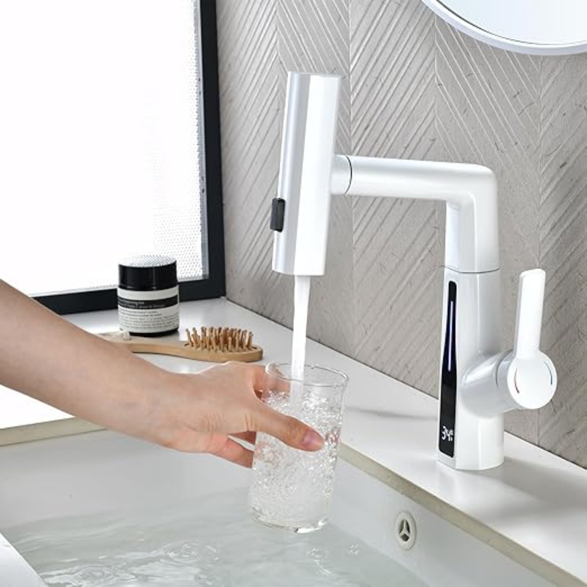 AquaGlow | LED Temperature-Display Bathroom Faucet