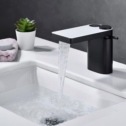 LumiSense – Smart LED Temperature Display Basin Tap